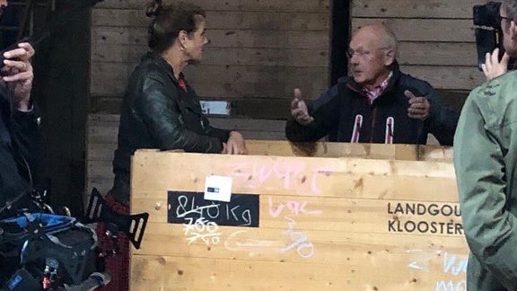 Kijktip 📺 Streken van boven op dinsdag 14 december om 19.24 bij <a href="/AVROTROS/">AVROTROS</a> op NPO 2. 

👉 in deze aflevering bezoekt Yvette van Boven twee ondernemers in #HetHogeland  <a href="/Landgoud/">Landgoud</a> en Stoet en Ainvoud
-
#Groningen #Wadden #VisitWadden #streekproducten #smaakvanhetwad #hiermoetjezijn