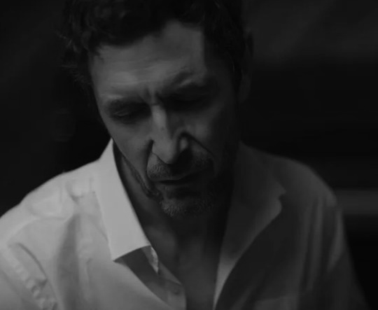 liviff's tweet photo. LIVIFF2021 best actor Paul McGann in Swallow Your Dreams. https://t.co/Qr2hyky3BE