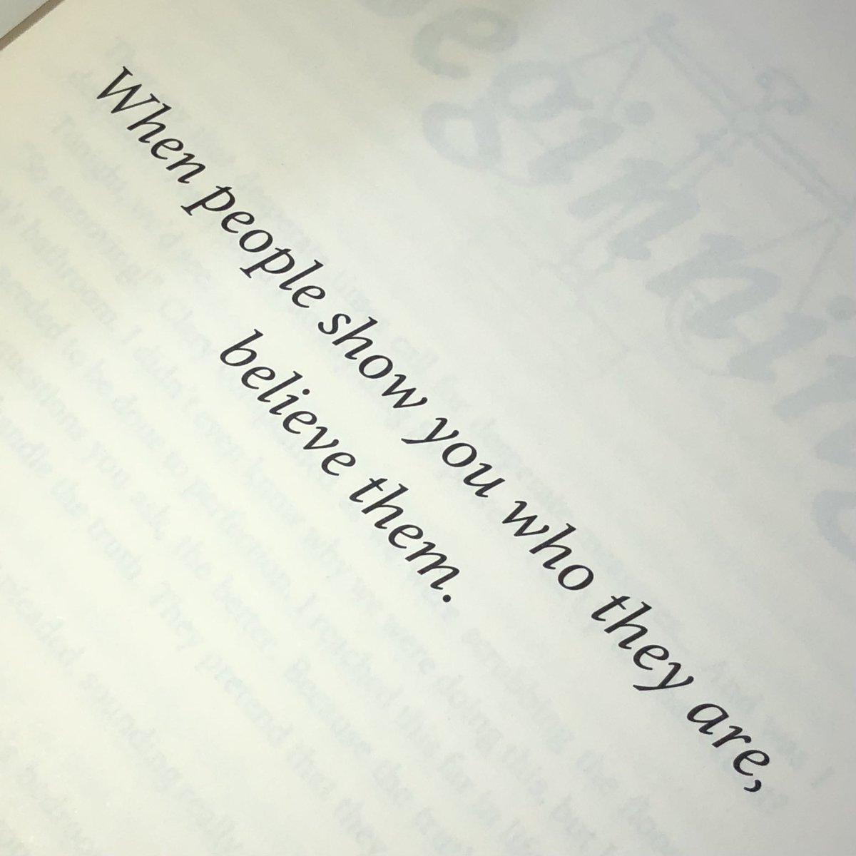lilyvisteb's tweet photo. 📖: End the Game
- reaction thread siguro, contains spoilers. #readingGSB2 https://t.co/gyZhnRqPhF
