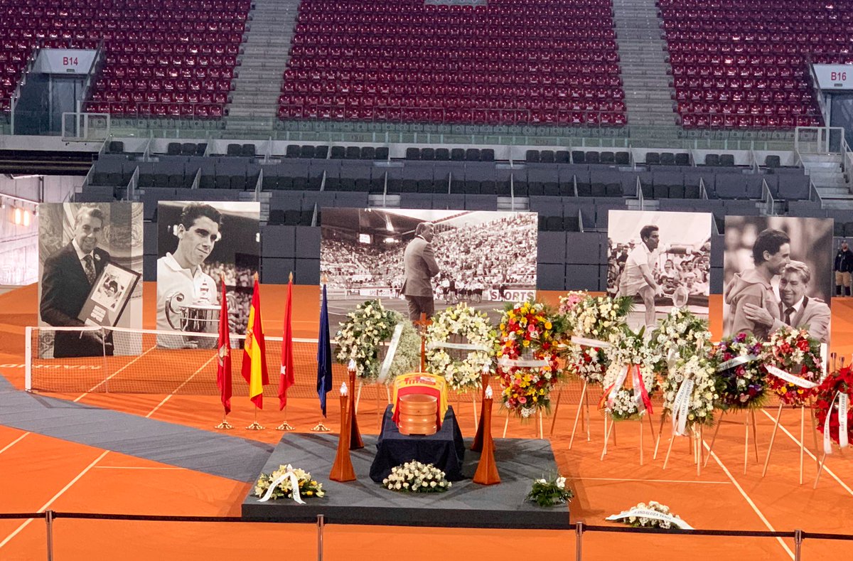 aarenas_'s tweet photo. Hasta siempre, Manolo 😢 https://t.co/2dz5SRcpXv