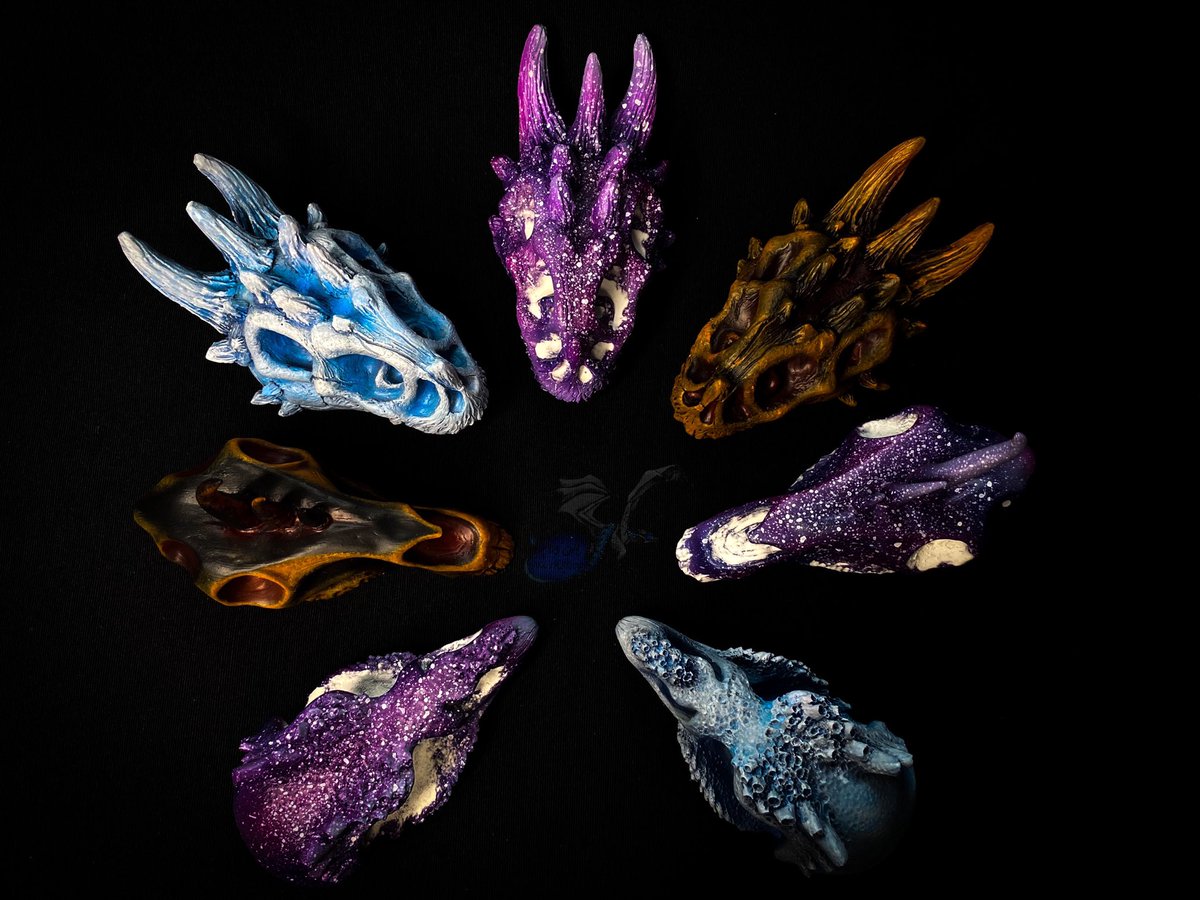 owllyn_workshop's tweet photo. Now available in my Etsy shop ;3

#skulls #handmade #fantasy #craft #sculpture https://t.co/fLII2r6SGq