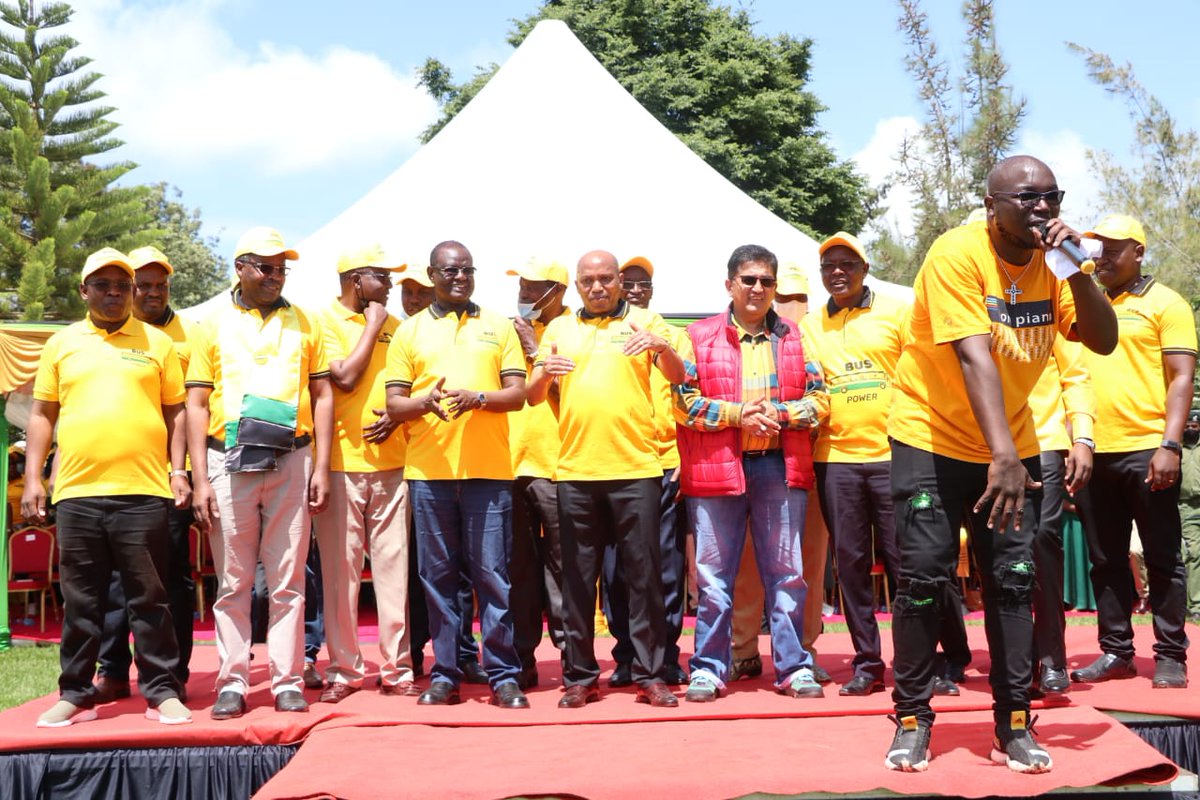 murithi200's tweet photo. This party @MbusParty is set to unite all the people in this country and we believe that this will be a possibility 

#FormNiDEP
#busreloaded
Kiraitu Murungi https://t.co/2VIqltamgh