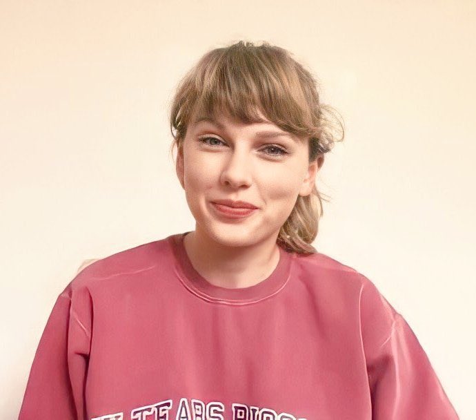 sevens_epiphany's tweet photo. Happy birthday  @taylorswift13 
Love u to the moon and to saturn 🥰
#HappyBirthdayTaylorSwift https://t.co/Vix7GbxmF5