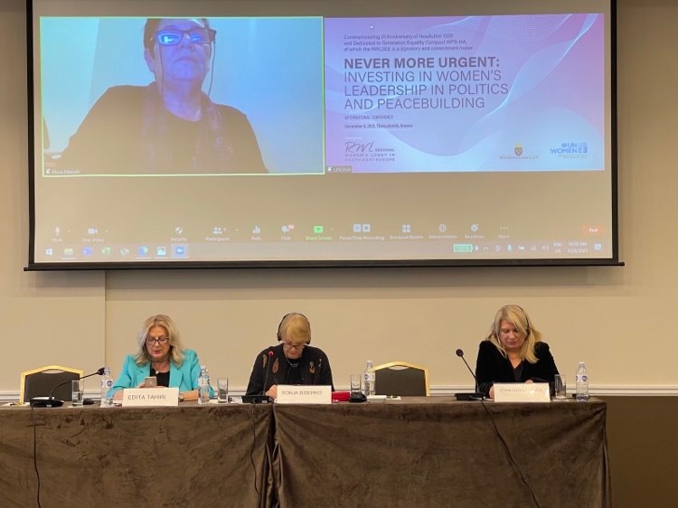 EditaTahiri's tweet photo. Inspirational insights and recommendations on gender inclusive peace processes and peacebuilding by Flora Macula @UN_Women in Cox's Bazaar, Bangladesh. Thank you Flora for your contribution in our International Conference. #rwlsee @unwomeneca @SweMFA https://t.co/nqysGrOAmQ