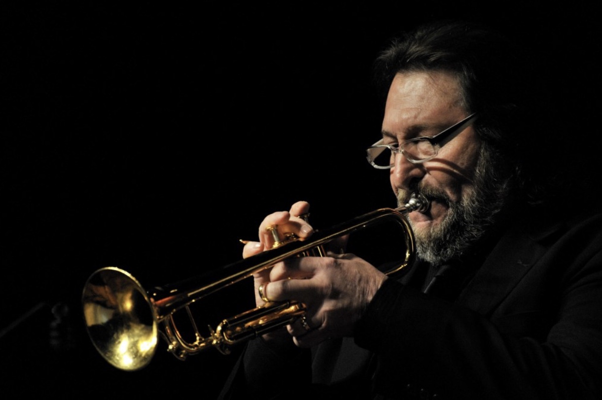 Jazz Birthdays

Happy birthday to Chuck Findley! 