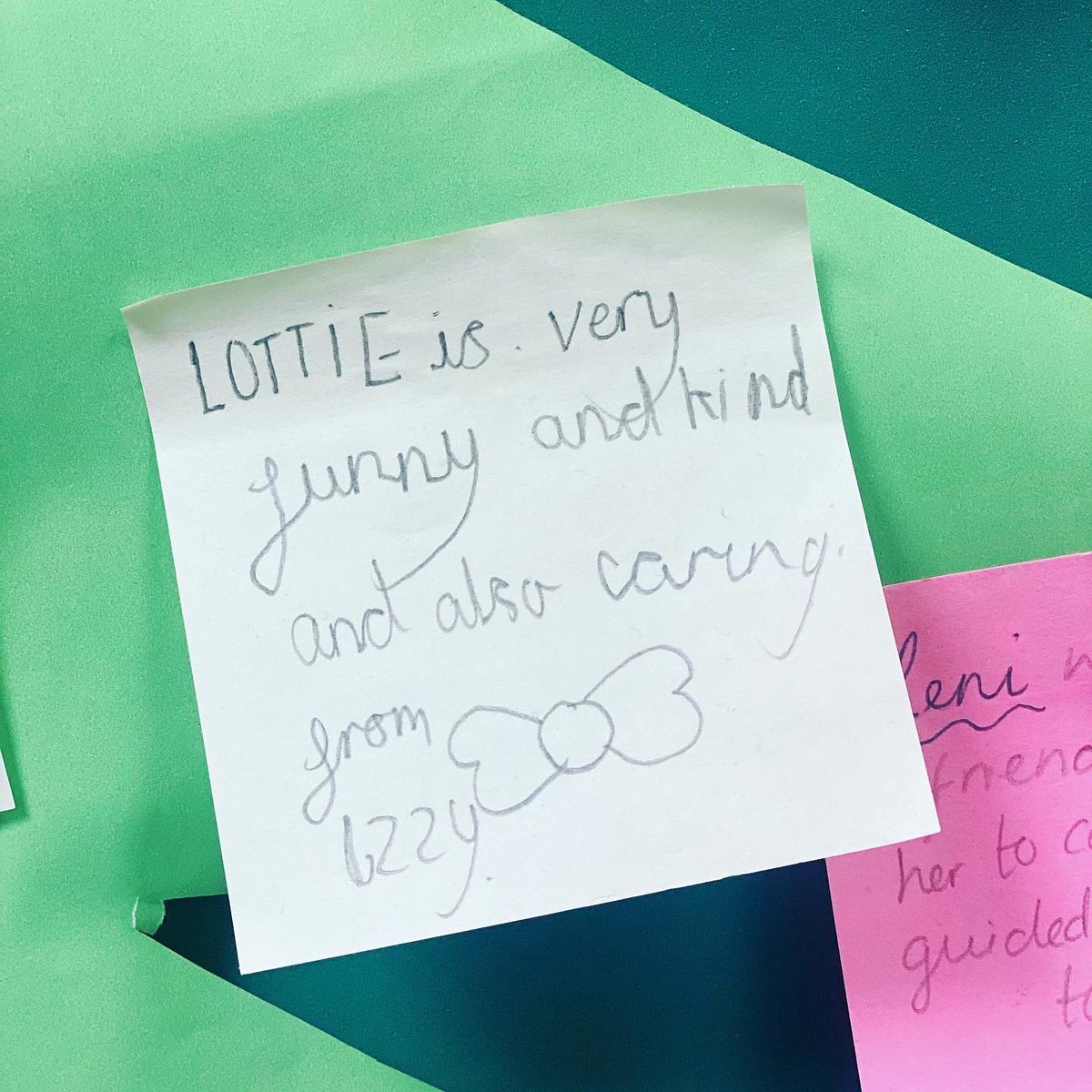 Akeley_Wood's tweet photo. We went to have a look at the Year 3 and 4 ‘Kindness Trees’ last week and were blown away by all of the lovely things our students do for one another. It was lovely to read. Well done Year 3 and 4. 👏 🎄
#AkeleyWoodSchool #Kindness #KindnessTrees #CognitaWay #ChristmasTree https://t.co/pmrFzzTH3x