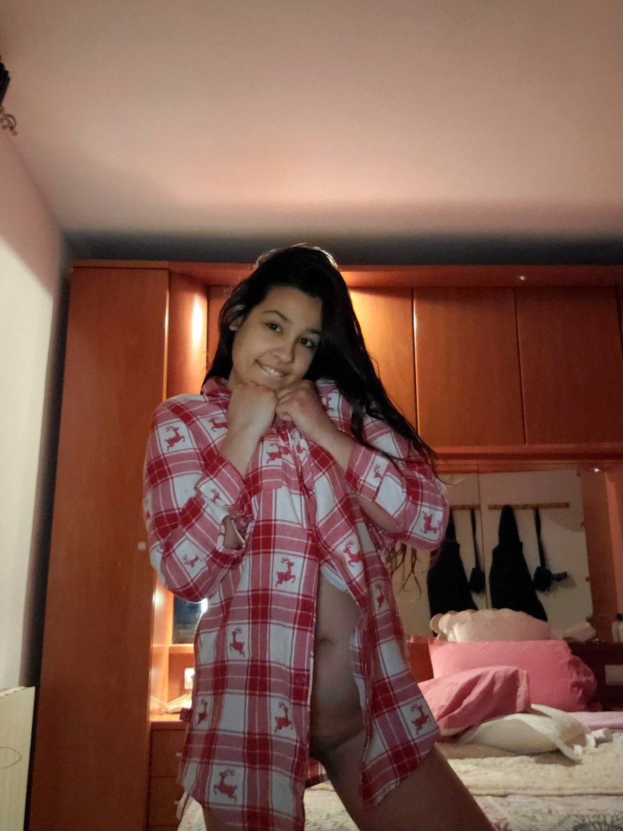 amat_mery's tweet photo. Tienes unos buenos dias en condiciones en mi canal de telegram🙈💥🔥
https://t.co/BLmaW7EbaQ
#telegram #onlyfansfree #Lunes #Navidad https://t.co/9XH8bUZypn