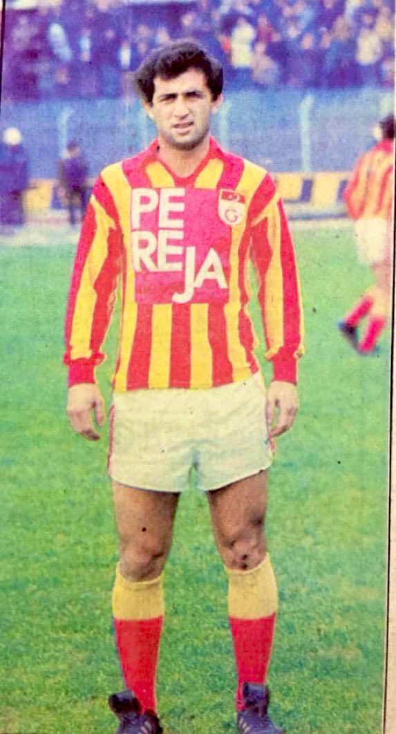 Gsbiletkoleksyn's tweet photo. @GSCForum @fatihterim #Pereja 😎😎😎 https://t.co/9WO46RcjK3