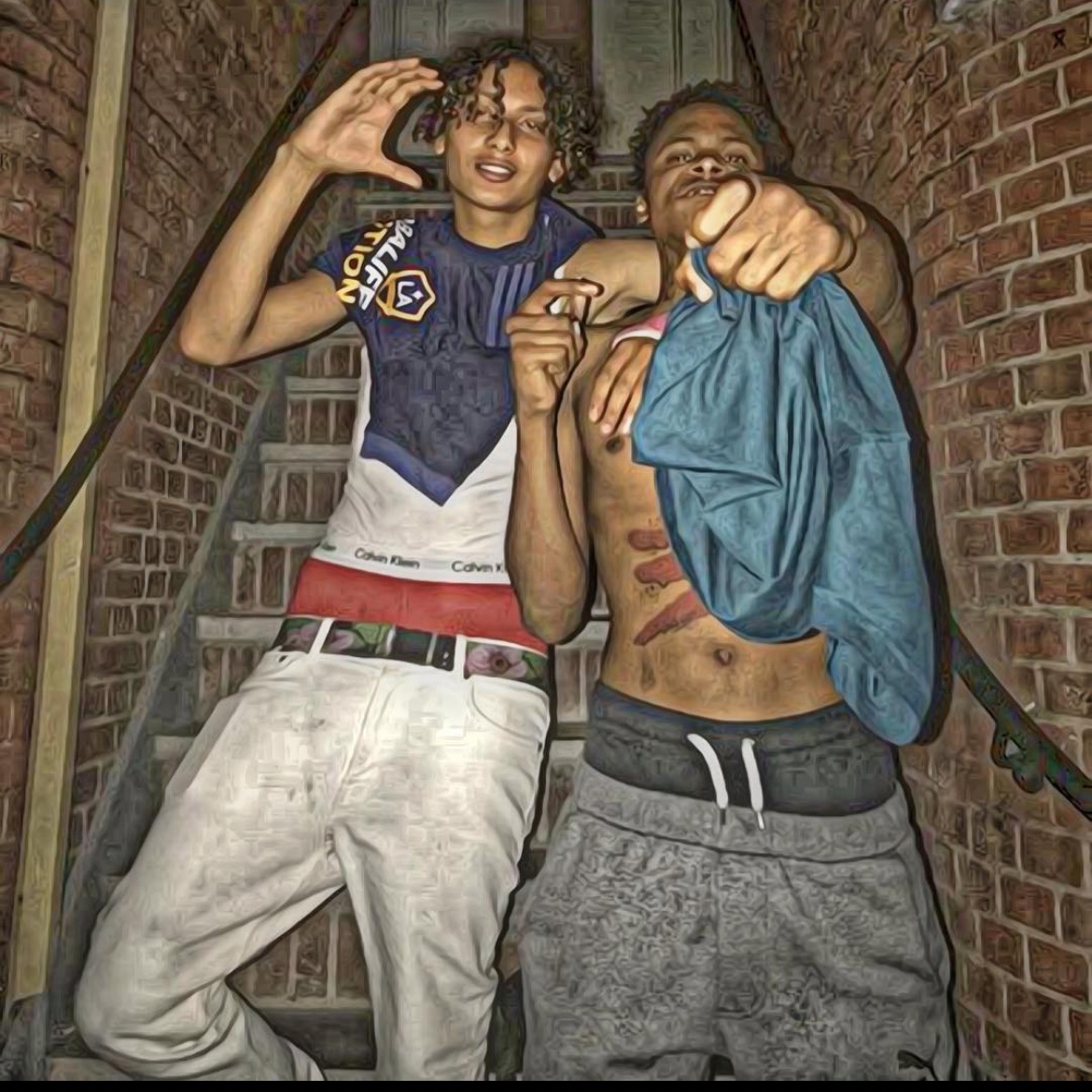 adfsamski's tweet photo. Free ballin30 https://t.co/ANjBYr9mtj