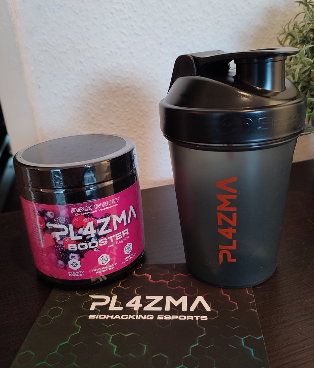 Danke an <a href="/Pl4ZMAcom/">PL4ZMAcom</a> für das Paket =)
Damit geht im <a href="/PUBG_DE/">PUBG: BATTLEGROUNDS Deutschland 🇩🇪</a> Winter Invitational 2021 noch besser rein😎
Mit dem Code [PUBG] bekommt ihr bis zum 22.12.2021 15% Rabatt!🔥