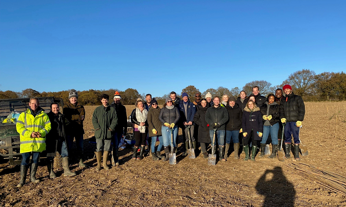 Chancerygate's tweet photo. Earlier this month, we wrapped up warm and met with the team at @Thames21 and planted over 1,100 trees to helpl improve biodiversity and flood defences at Turkey Brook in Enfield.

Read more: https://t.co/VKfub2Wua3

#environment #treesforrivers #biodiversity https://t.co/Yo7PP4WYt9