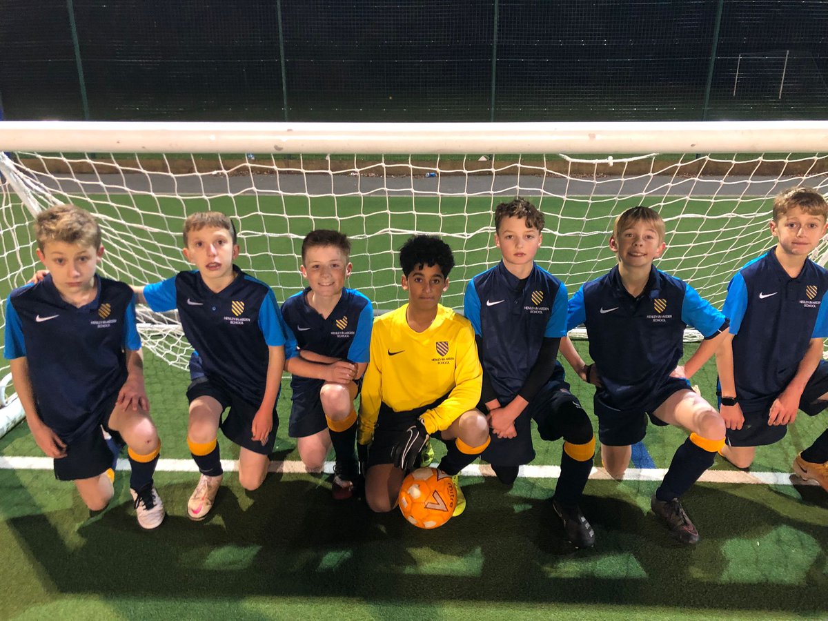 Well done to the year 7 football team who played in their interschool 7-a-side tournament recently. The came 2nd on points, just missing out on goal difference. ⚽️🥈
