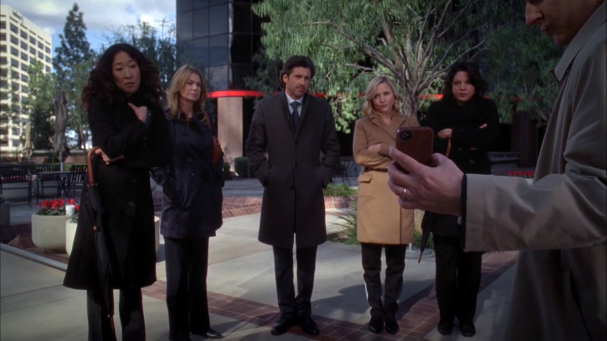 mrdrscrubcaps's tweet photo. the seattle grace five of grey's anatomy https://t.co/KvhE6SKdnz