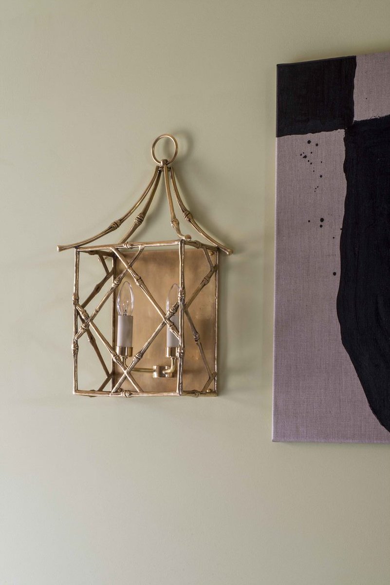 The English Home tweet media