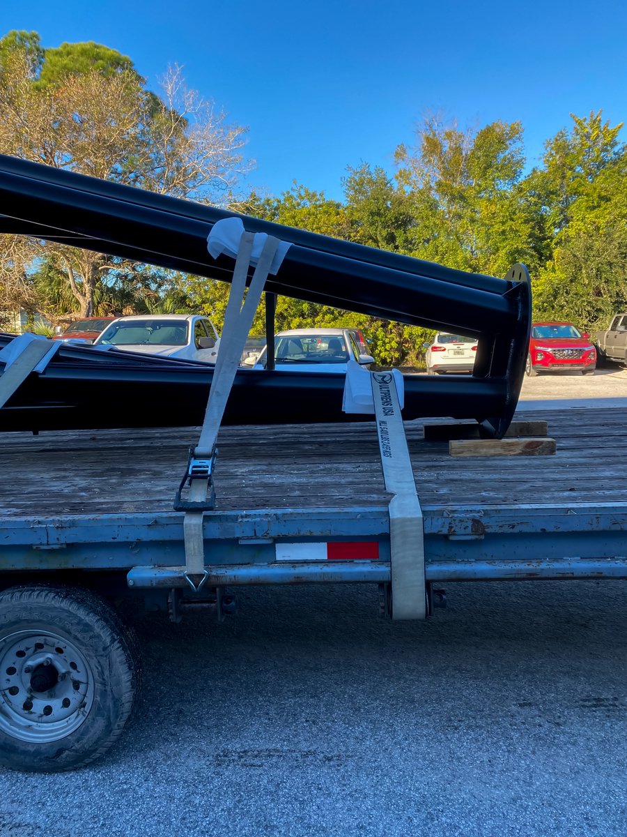 SundanceArch's tweet photo. These large steel columns are loaded up and ready for install!

#installation #manufacturing #fabrication #custom #construction #constructionindustry https://t.co/lFrPrqBptQ