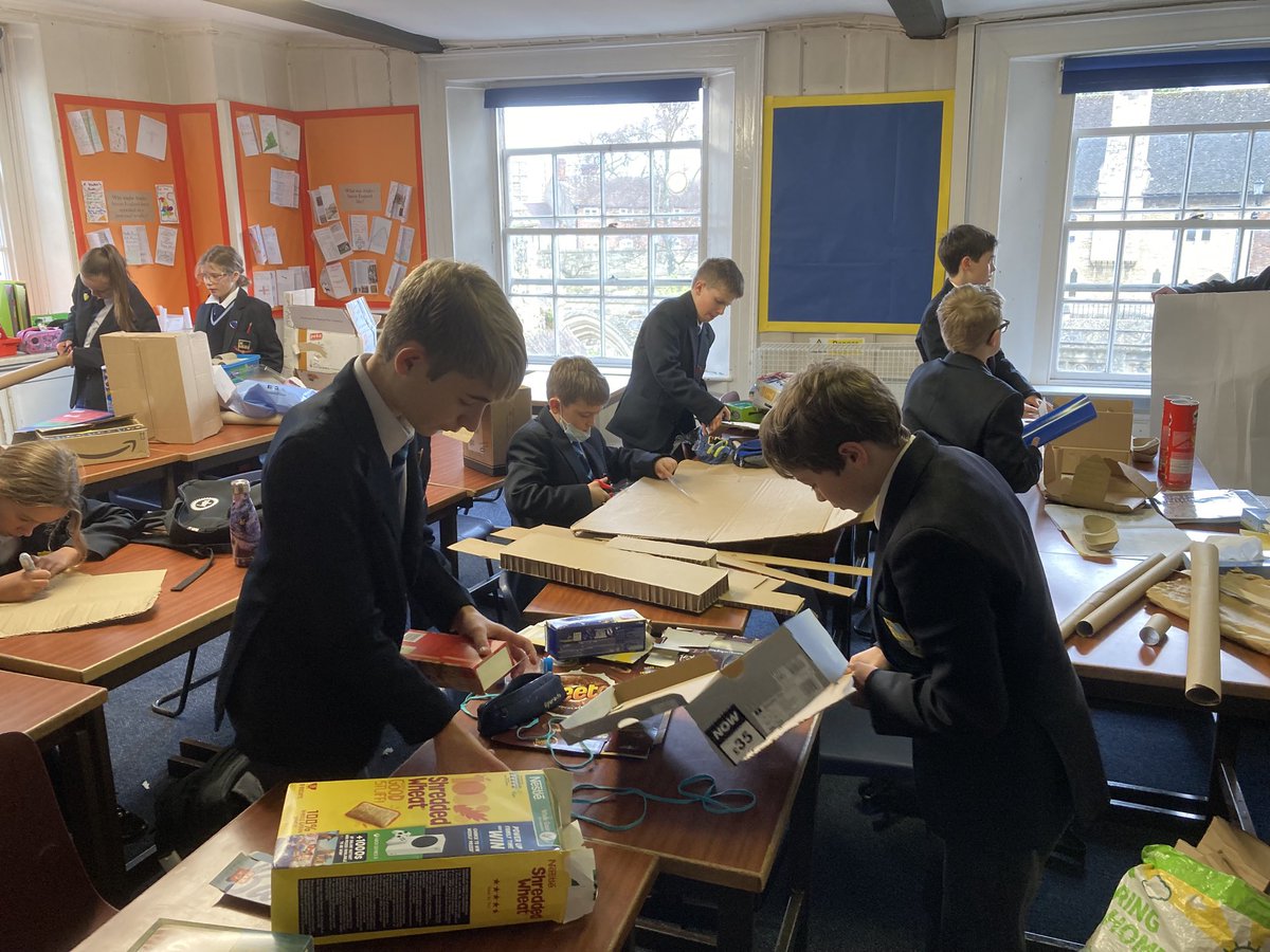 KSGHistory's tweet photo. The Castle Design Challenge begins with gusto! 1st Form historians get started on their first phase of sustainable design! https://t.co/OXG2YXefL2