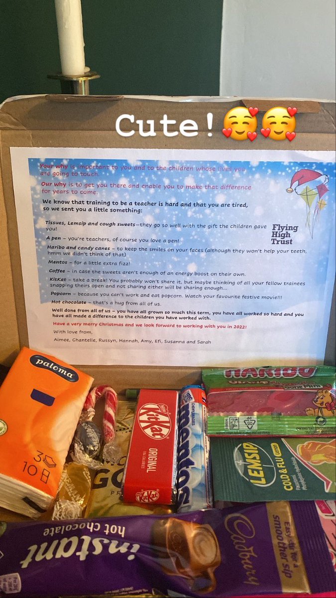 A lovely surprise to have delivered on a miserable Monday morning! Thankyou <a href="/FlyingHighTrust/">Flying High Partnership</a> <a href="/ILSCITT/">Inspiring Leaders Teacher Training</a> <a href="/AimeeBarton19/">Aimee Barton</a>