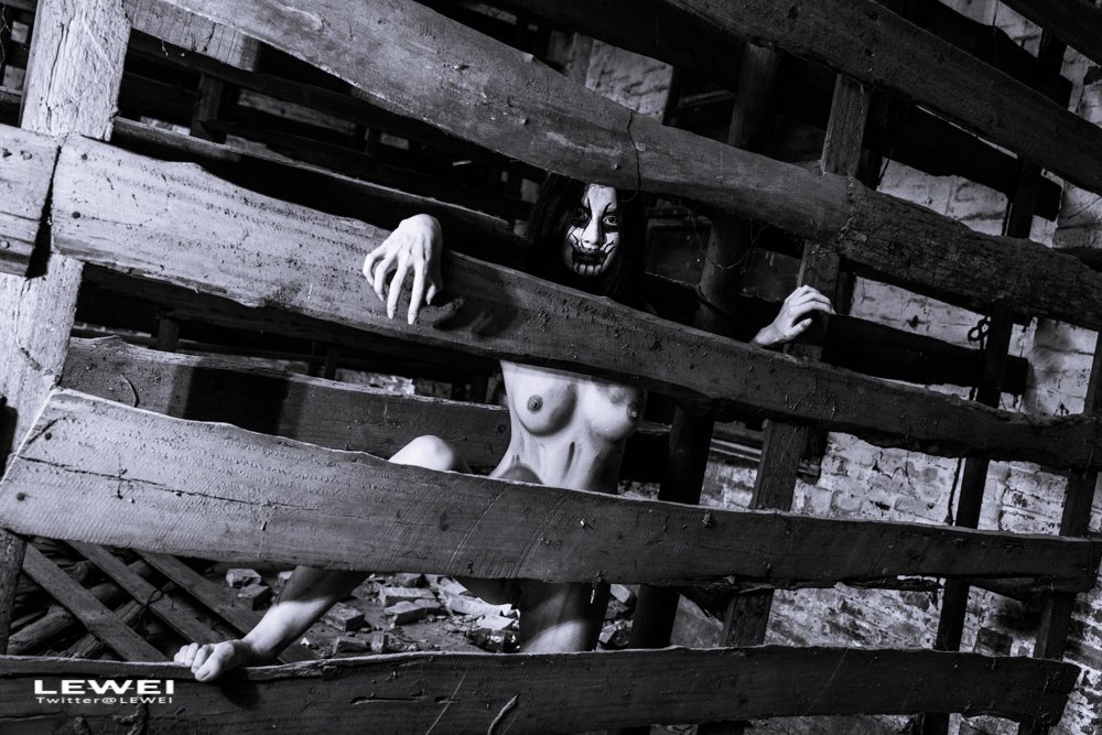 Black Metal(组图1)
#LEWEI #Bondage #广州约拍 #捆绑 #废墟 #BabyArt #ChinaArt #ChinaBondage
各类主题创作拍摄欢迎私我约拍～
投稿：
@Fengsiyuan
@wqganenshi https://t.co/eOh1MBcPsp