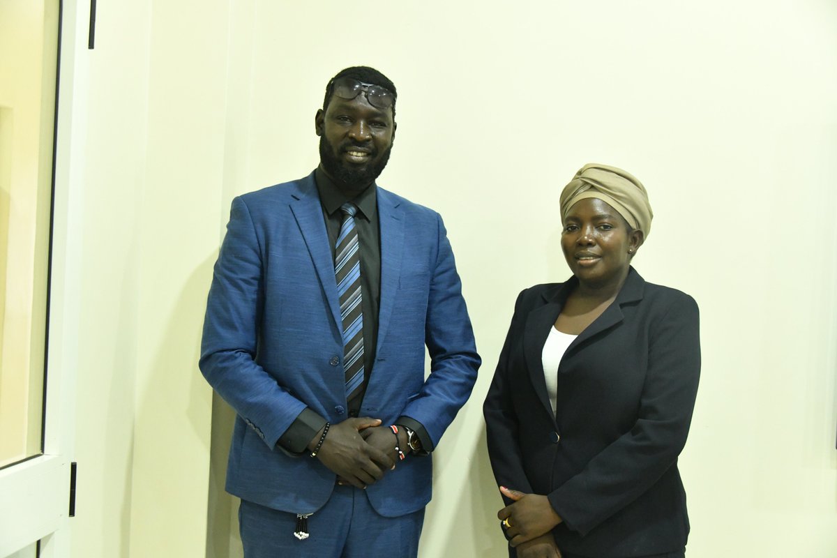 SCSouthSudan's tweet photo. Through our @Right2Grow_org project, we engaged 2 lawmakers, Hon. Jackline Gaza (R) &amp; Hon. Bol Sultan (L) from #SouthSudan with their counterparts in Netherlands online to discuss about hunger, malnutrition, calling for more budget allocation to support community-led development. https://t.co/ehuh4ZrdgI