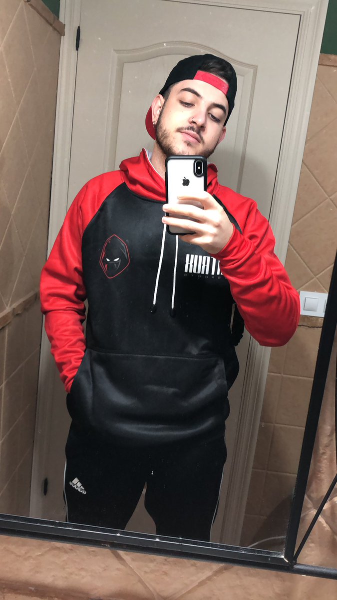 alvaroianezdj's tweet photo. Ya llego vamos a full @INTRUXesports https://t.co/aEPWgEJHcG