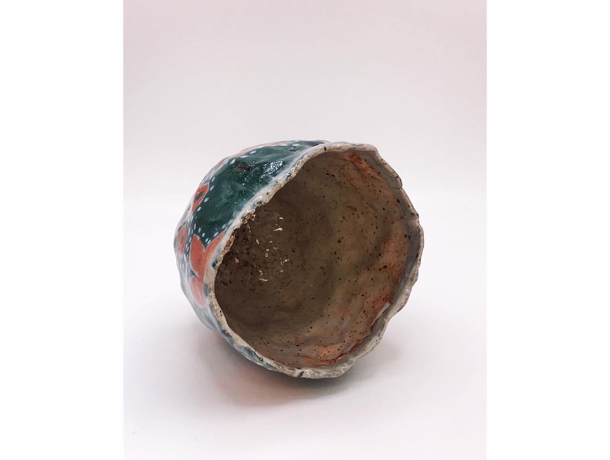 Hi All, I've just published my blog on <a href="/an_artblogs/">a-n Blogs</a> 'If objects could speak what would they tell us?' This is about my DYCP <a href="/ace_national/">Arts Council England</a> award a fantastic opportunity to develop skills in ceramics within the context of museums <a href="/AshmoleanMuseum/">Ashmolean Museum</a> 
a-n.co.uk/blogs/if-objec…