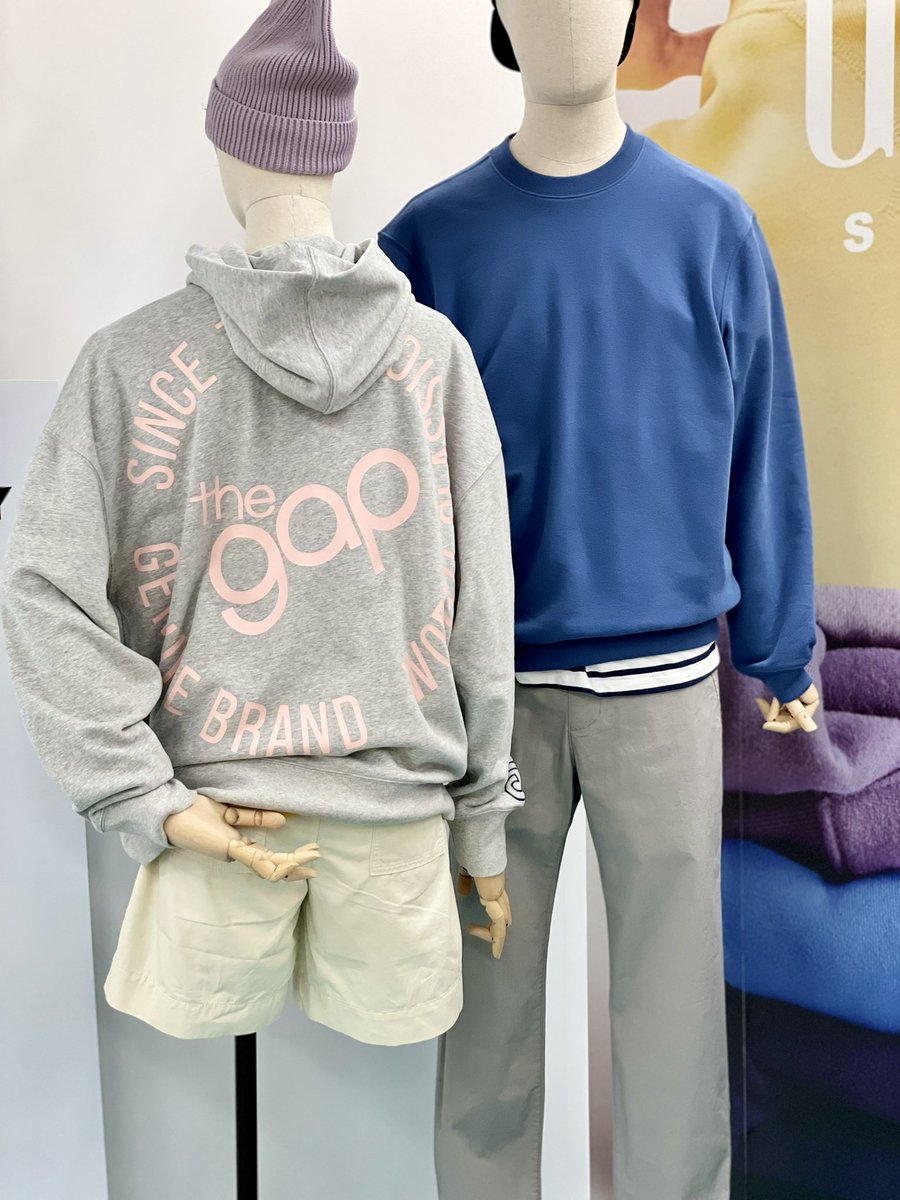 想像よりも90年代レトロが市場に浸透しているな。GAPの22年春夏