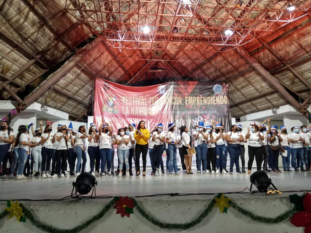 Erik Larios (@eriklarios_17) on Twitter photo El día de ayer se realizó el festival <a href="/festivaltec2021/">Festival Tec Cancún</a> #Emprendiendolanavidad, fue organizado por alumnos del <a href="/TecNM_Cancun/">@TecNM_Cancun</a>. Un gran evento con buena presencia de maestros y público que fueron los que disfrutaron de todo el festival!
<a href="/omaralpuche/">omar alpuche leal</a> <a href="/AnestosoCristel/">Cristel Anestoso Fernandez</a> <a href="/Lizandro_May98/">Lizandro May</a> El día de ayer se realizó el festival <a href="/festivaltec2021/">Festival Tec Cancún</a> #Emprendiendolanavidad, fue organizado por alumnos del <a href="/TecNM_Cancun/">@TecNM_Cancun</a>. Un gran evento con buena presencia de maestros y público que fueron los que disfrutaron de todo el festival!
<a href="/omaralpuche/">omar alpuche leal</a> <a href="/AnestosoCristel/">Cristel Anestoso Fernandez</a> <a href="/Lizandro_May98/">Lizandro May</a>