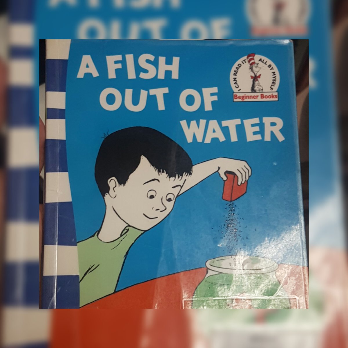 Danadanab1's tweet photo. Today we had the chance 2 read "A Fish Out of Water" &amp;using #FrayerModel,  learners drew  examples of living thing &amp; non- examples of living things, then they stated characteristics of living things&amp;finally we came up wz Definition @Hhhsinfo @Darineyassine @DaraziFarah @tbaassiri https://t.co/8IkXAba2in