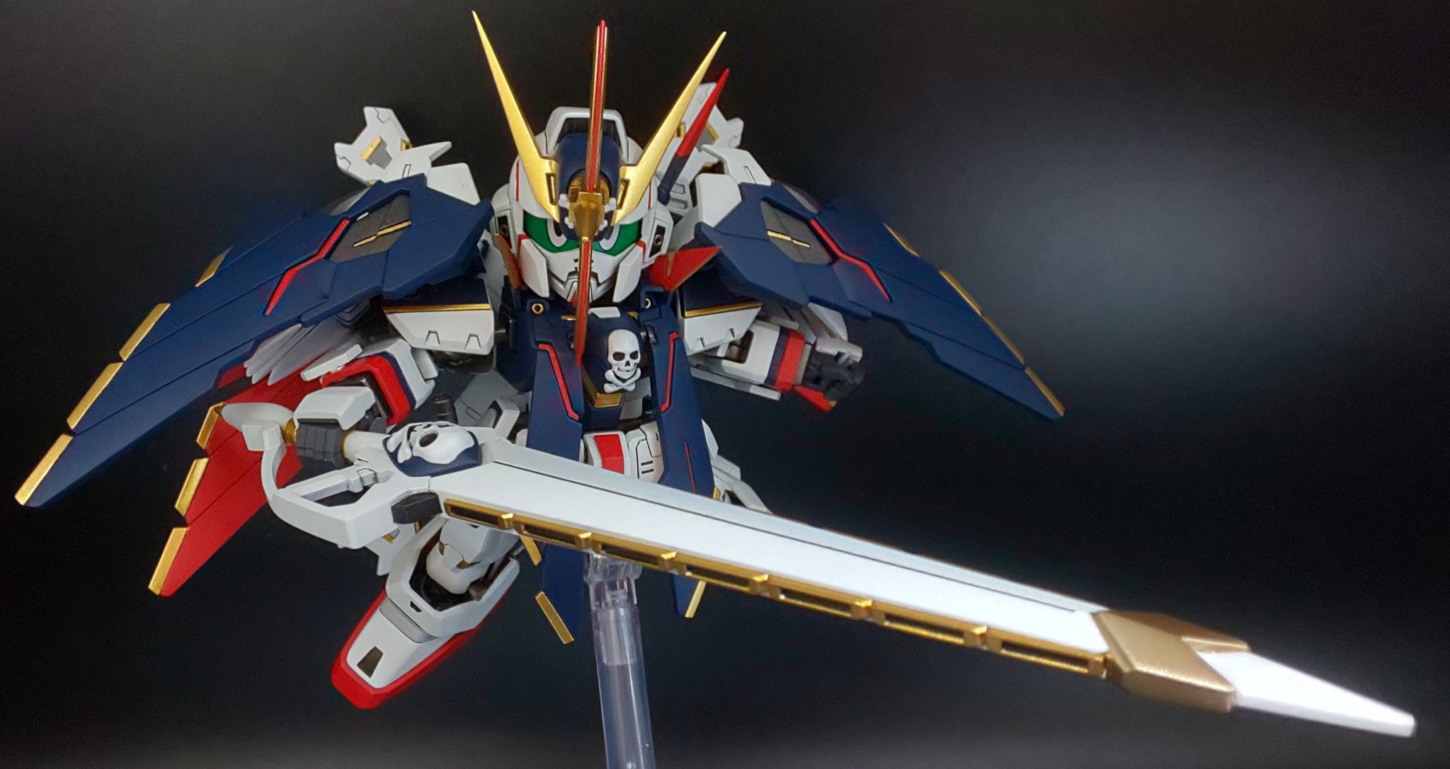 まこ太 そしてこれが新たに追加改修した フルモード形態 ビルドファイターズトライに登場したルーカス ネメシスのx1フルクロスにはフルモードがあるので ウチのにはクロスボーンガンダムdustに登場したアンカーの頭部を参考にビームトマホークを頭部に