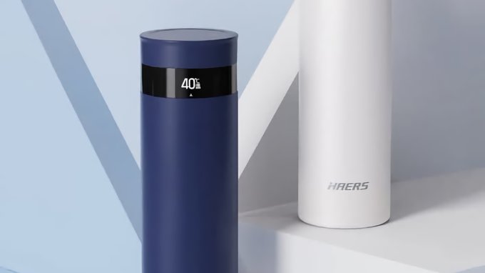 MobilizujemeCZ's tweet photo. Huawei cpe Harmony OS úplně všude! Představil chytrou termosku
https://t.co/nYsV3rWcd6
#Huawei #HarmonyOS #lahev #termoska https://t.co/xRUVLWG1I9