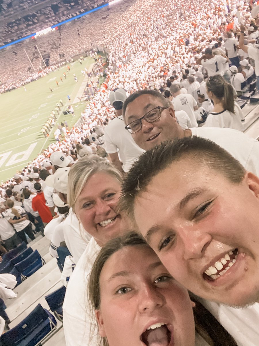 Tours today! University of Tampa and TB Buccaneers Raymond James Stadium. 👀 for PSU faves <a href="/CGtwelve_/">Chris Godwin</a> and <a href="/DSmith_76/">Donovan Smith</a>