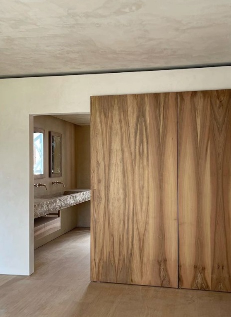 Paseo Mallorca 15.
Fuente: ohlab.net
Arquitectura y Diseño de Interiores por OHLAB, desarrollado por Ramis Promociones.⁠ ⠀
.
.
.
#interiorslover #jeanneret #axelvervoordt #jeanroyere #jeanroyère #pierrejeanneretchairs #pierrejeanneret