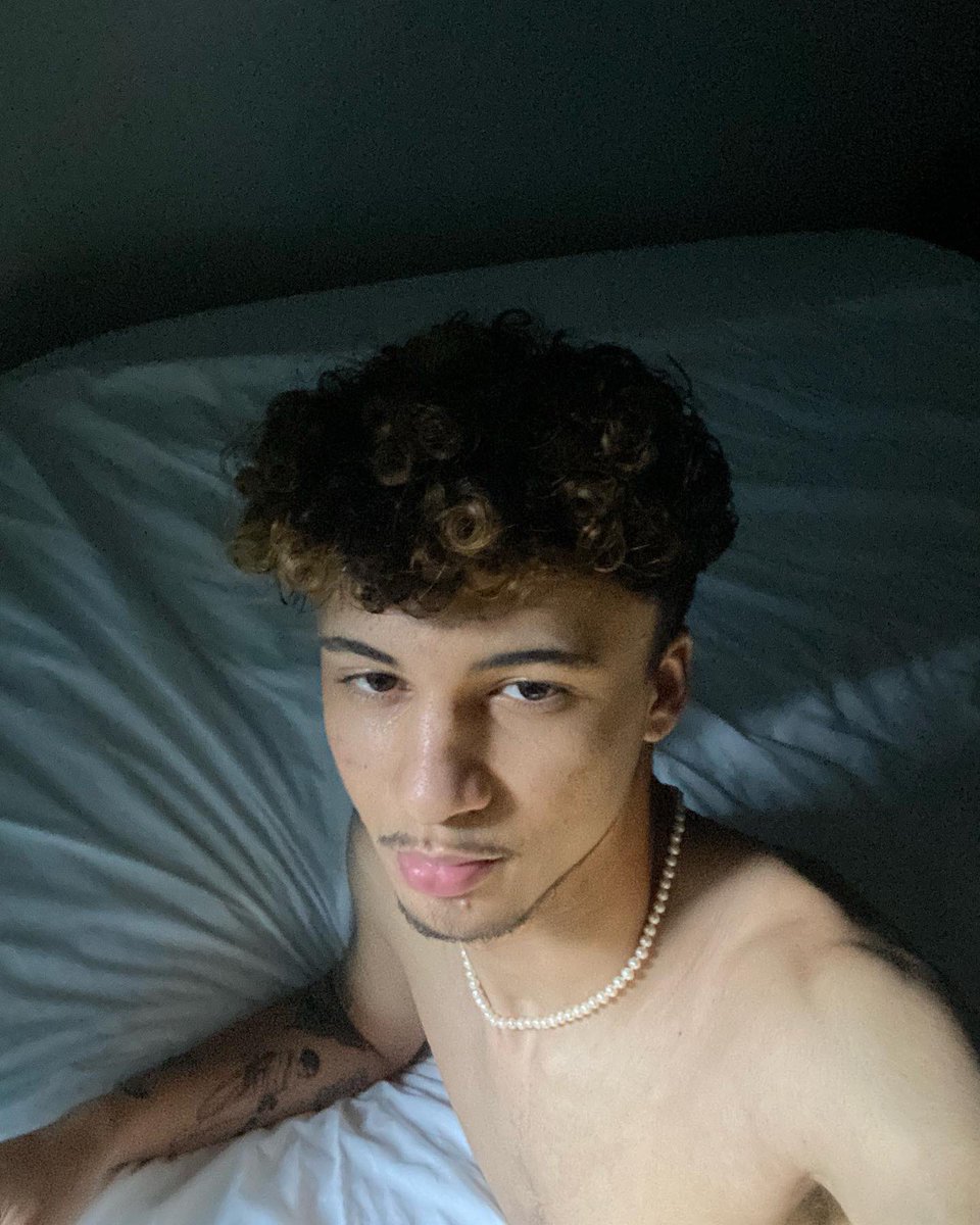 andrewalicearaf's tweet image. good morning