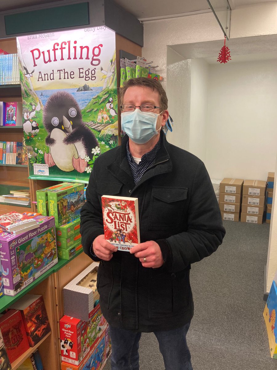 OMahonysBooks's tweet photo. Thanks to Kieran Crowley for visiting our Childrens Dept to sign copies of his book #TheSantaList 

@scholasticinc #ChildrensBooks #ChildrensAuthor #books @KMarkCrowley #booksellers #BooksellersSince1902 https://t.co/xMGZeoO1cX