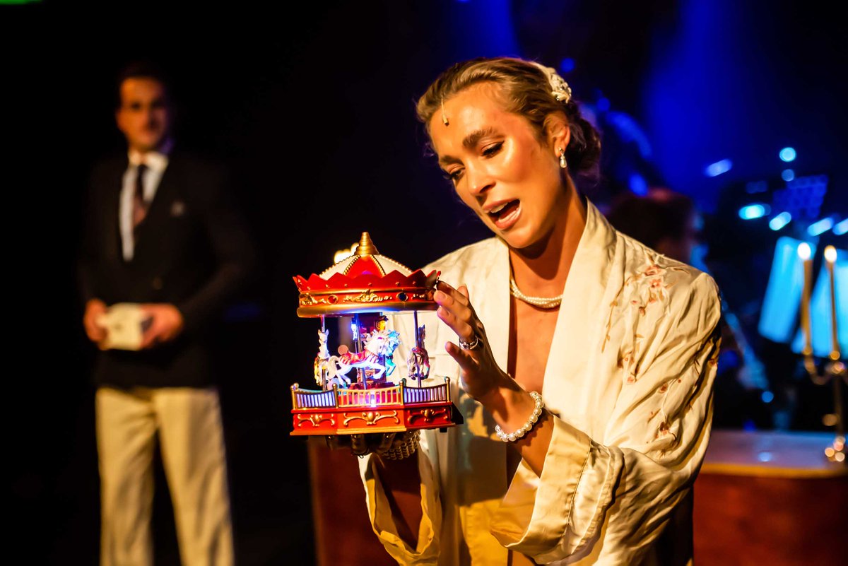 Gatsby musical at Southwark Playhouse – first look whatsonstage.com/london-theatre…