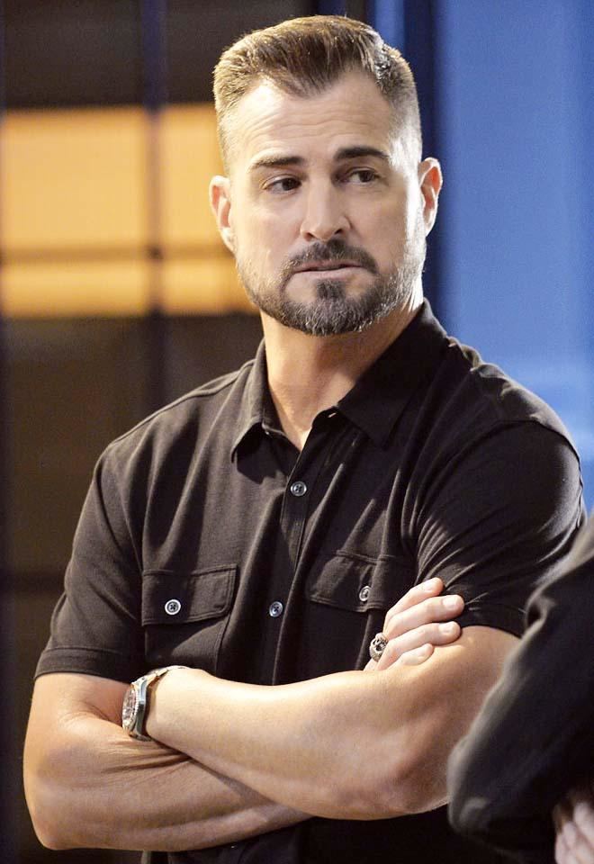 TelefilmSpoiler's tweet photo. Buon lunedì, House Telefilmici!

https://t.co/FSPwgsi35z

#GeorgeEads 
#Attoredelgiorno 
#Actoroftheday 
#13dicembre2021 https://t.co/LyQbgTbftz