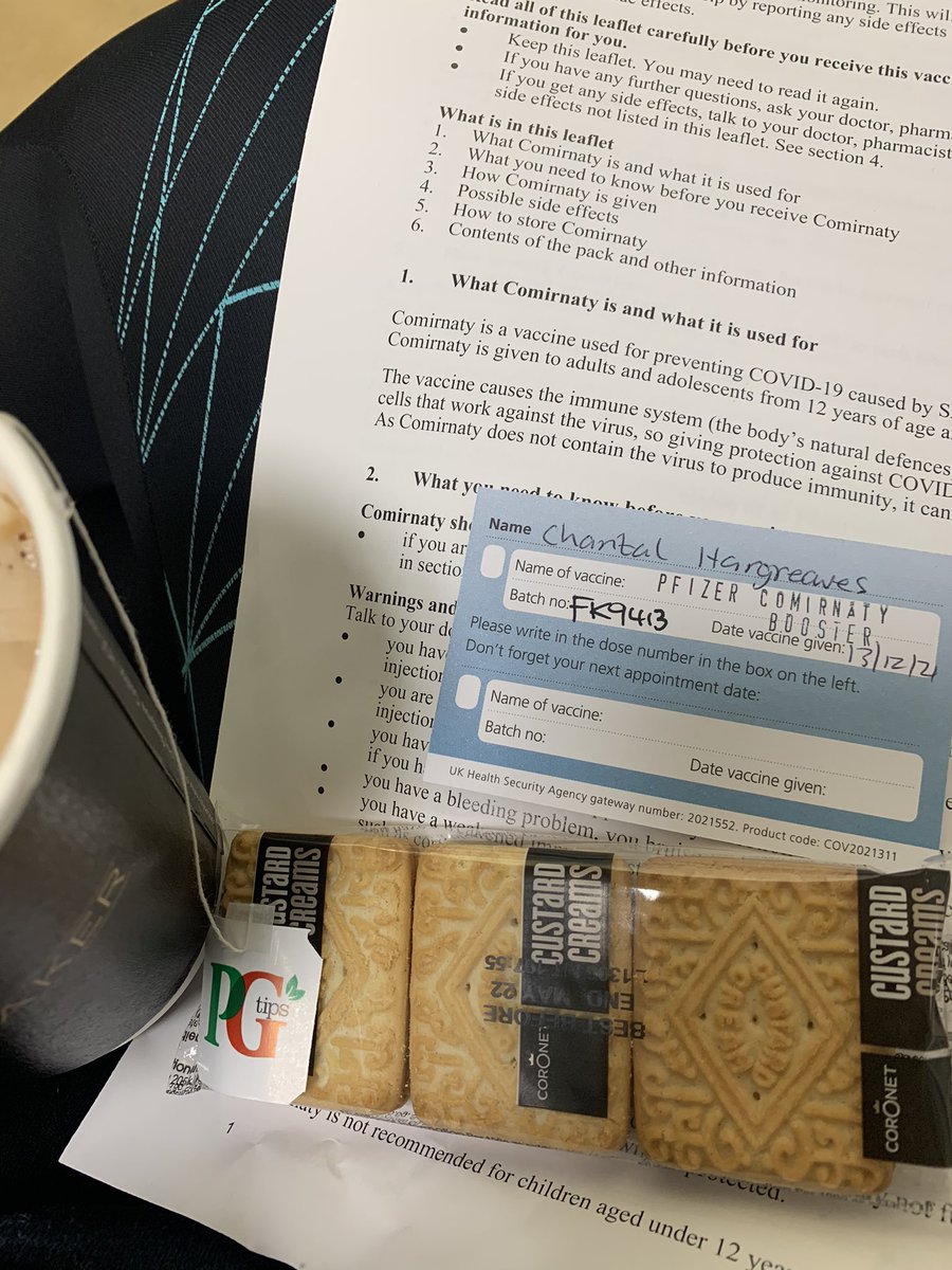Boosted ✅ oxford-style with tea and biscuits 🍪 🫖 #vaccinated #VaccinesWork #GetVaccinated