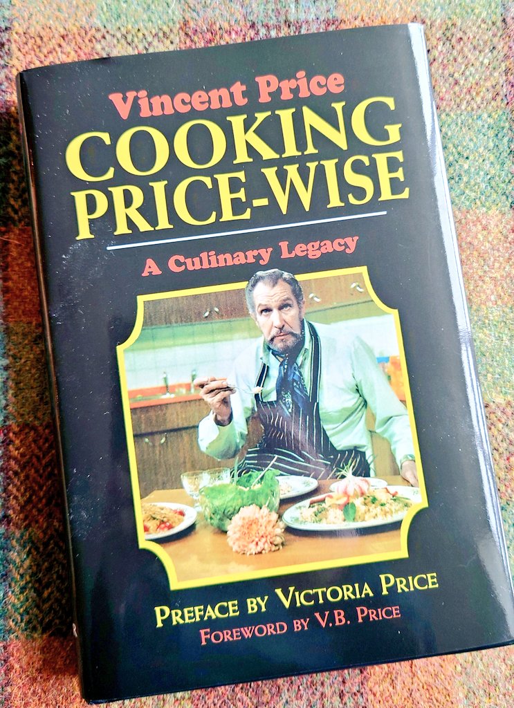 KeepCalmFannyOn's tweet photo. They have been soooooooooooo hard to find over the years, but it looks as if there may be a wee push to see them released on DVD soon, which would be amazing! Television cooking programmes like these deserve to be seen! #VincentPrice #CookingPriceWise https://t.co/89x6z78WnZ