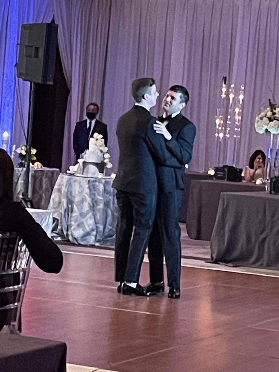 ChrisLKhan's tweet photo. Saturday night was a blur. One thing is for certain. I am so blessed to marry the love of my life and share this moment with my loved ones. 🥰 https://t.co/Nq7ODF9vyB