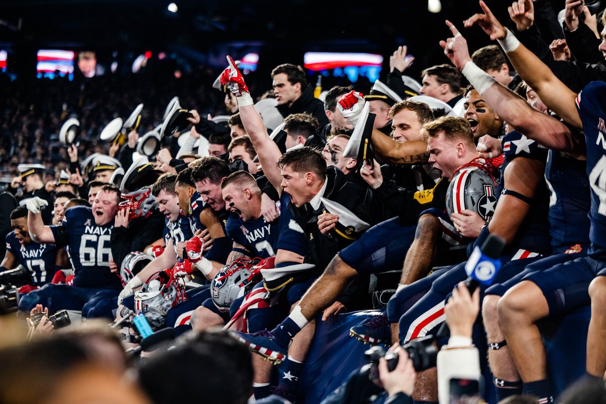 Victory Monday. 🙌🏼