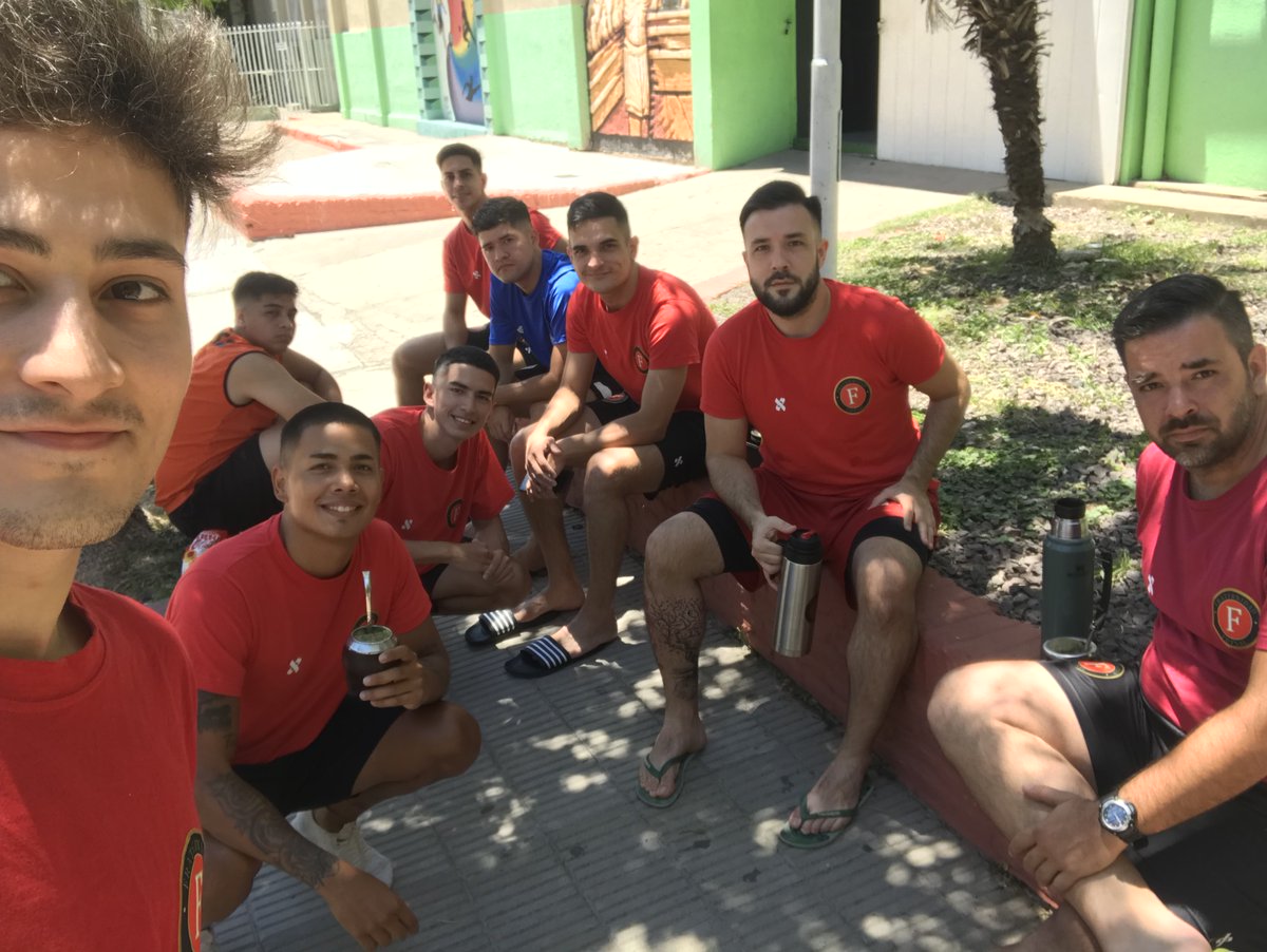 Fraternidad Futsal 🔴⚪️⚫️ tweet media