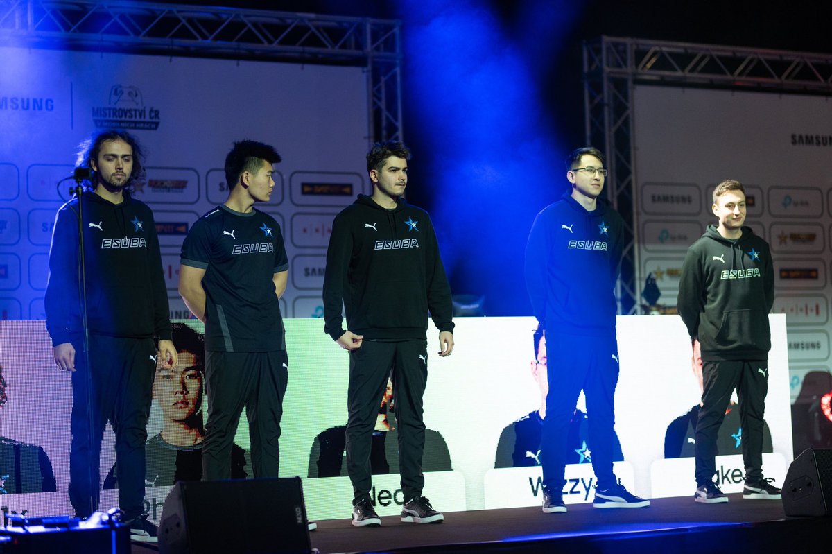 WizzyWildRift's tweet photo. I’m really happy to be part of this esport family. @esuba_wr @esubacz https://t.co/H1P76ZTgVU
