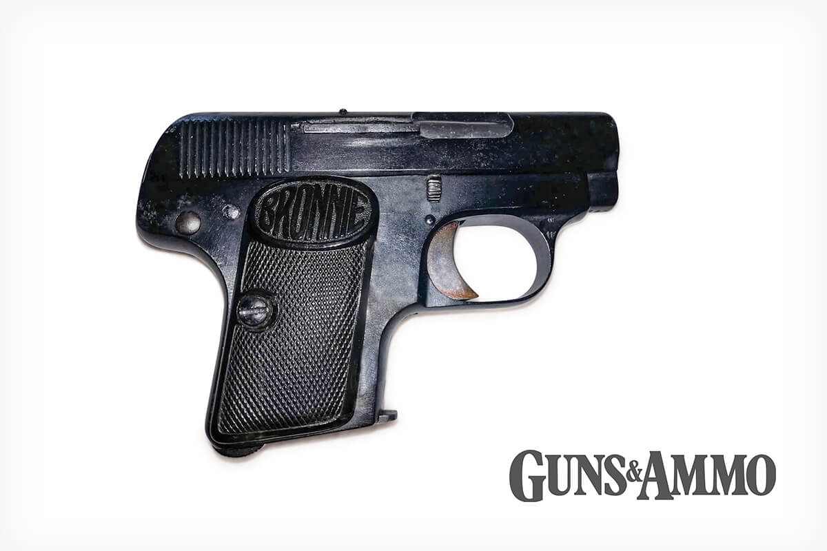 GunsAndAmmoMag's tweet photo. How much is the rare Bronnie 6.35mm pistol worth? Click https://t.co/vFD4sXdk5t to visit the Gun Room!

#GunRoom #GunHistory #GunValue #Bronniepistol #Firearms https://t.co/B7XyIHDatG
