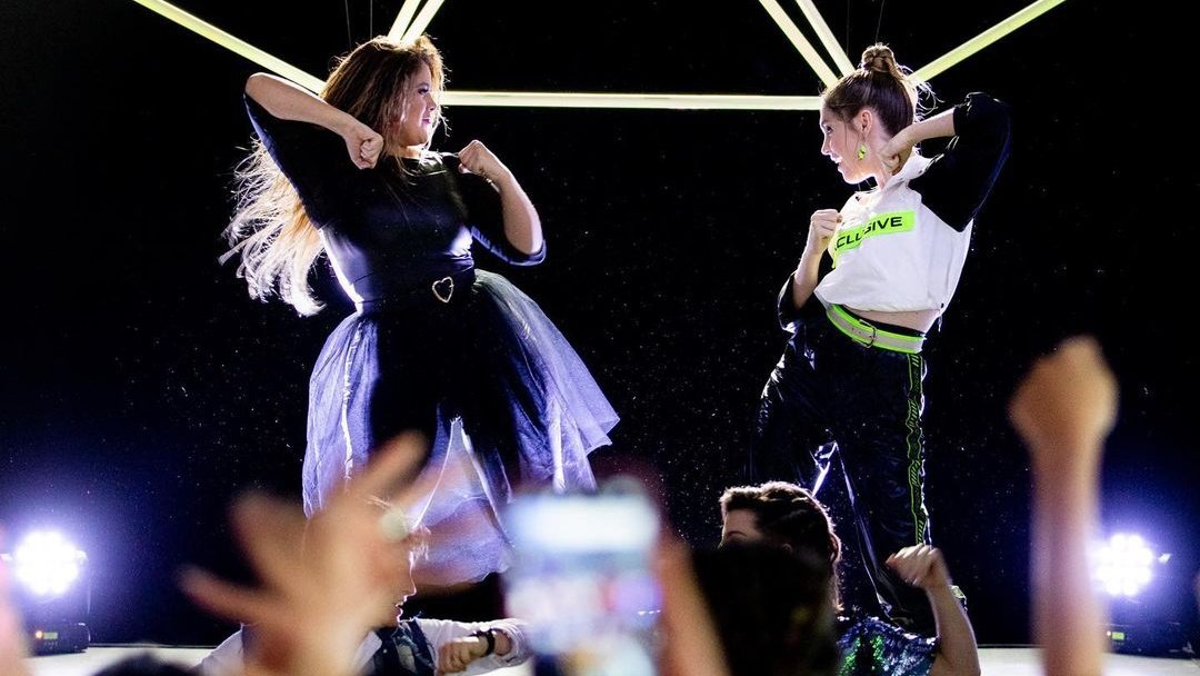 daisydancer__'s tweet photo. Ayer no entré a mis redes y no pude felicitar virtualmente a este bombón. Feliz cumpleaños amiga TE AMO @musicchiarac_  sé que ya te lo había dicho personalmente, pero también quería dejarlo por aquí 🤍 https://t.co/Jr4XQcDNLI