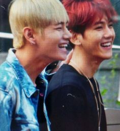buyndick's tweet photo. Girls don't want boys girls want to see byun baekhyun and kim taehyung together again https://t.co/JZVLesqzc3