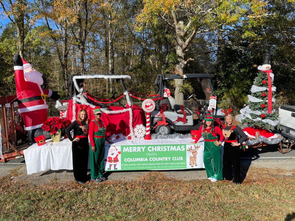 kristensknight's tweet photo. We (@columbia_cc) understood the assignment โ
elves, reindeer, Santaโs sleigh (in the form of a golf cart), candy, bubbles, lots of music โฆ and a lot of FUN! Thank you #twitterlessSam for putting up with us! ๐๐ #blythewoodchristmasparade2021 https://t.co/7gZ9YumA6Z