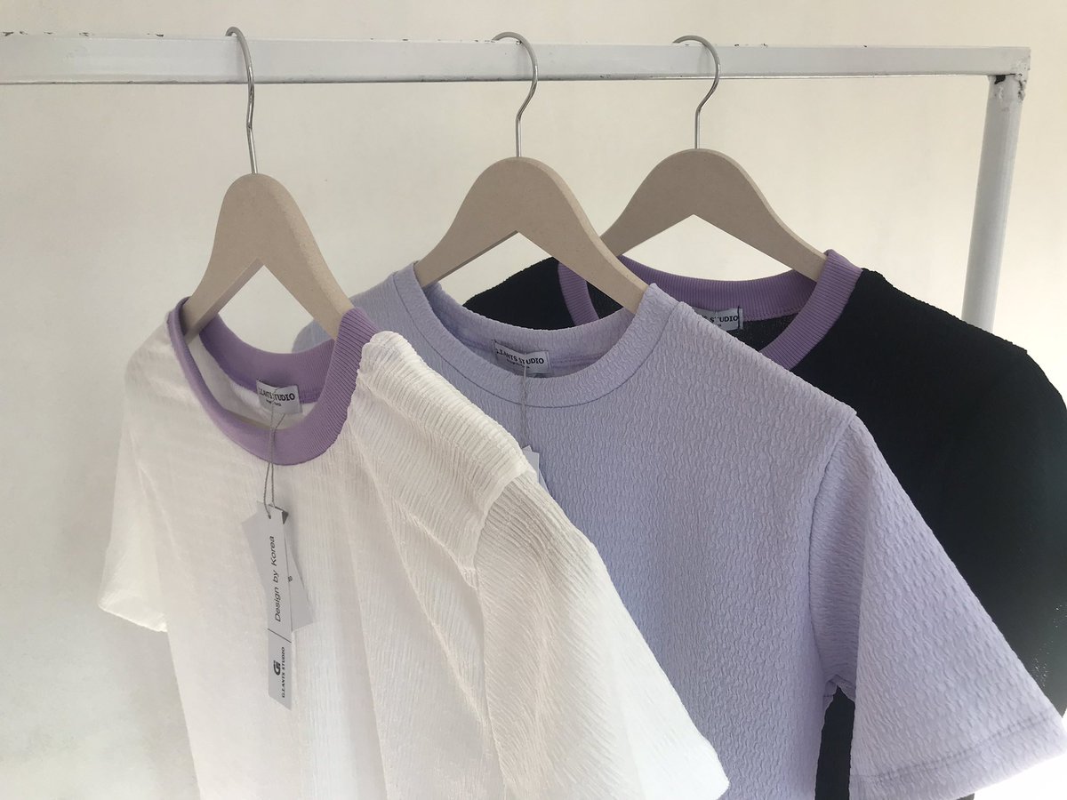 SapriteTuan's tweet photo. เสื้อยืดคอกลมผ้าอดียับ🥰 
มี3สี ขาว ม่วง ดำ อย่างละ1
ราคา  149 🏷 https://t.co/x6Dw5DBCOo