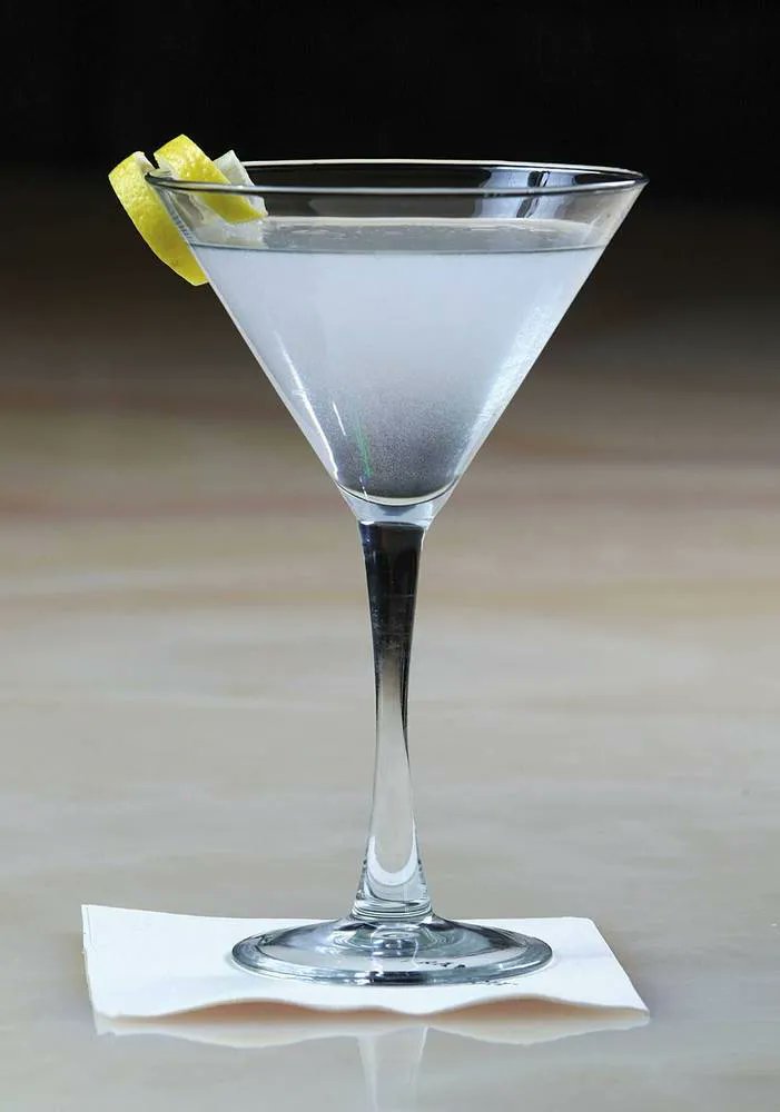 IN LAS VEGAS, GET THE BEST STUFF TO DRINK AT THE BEST STEAKHOUSES
buff.ly/3GGBCfo