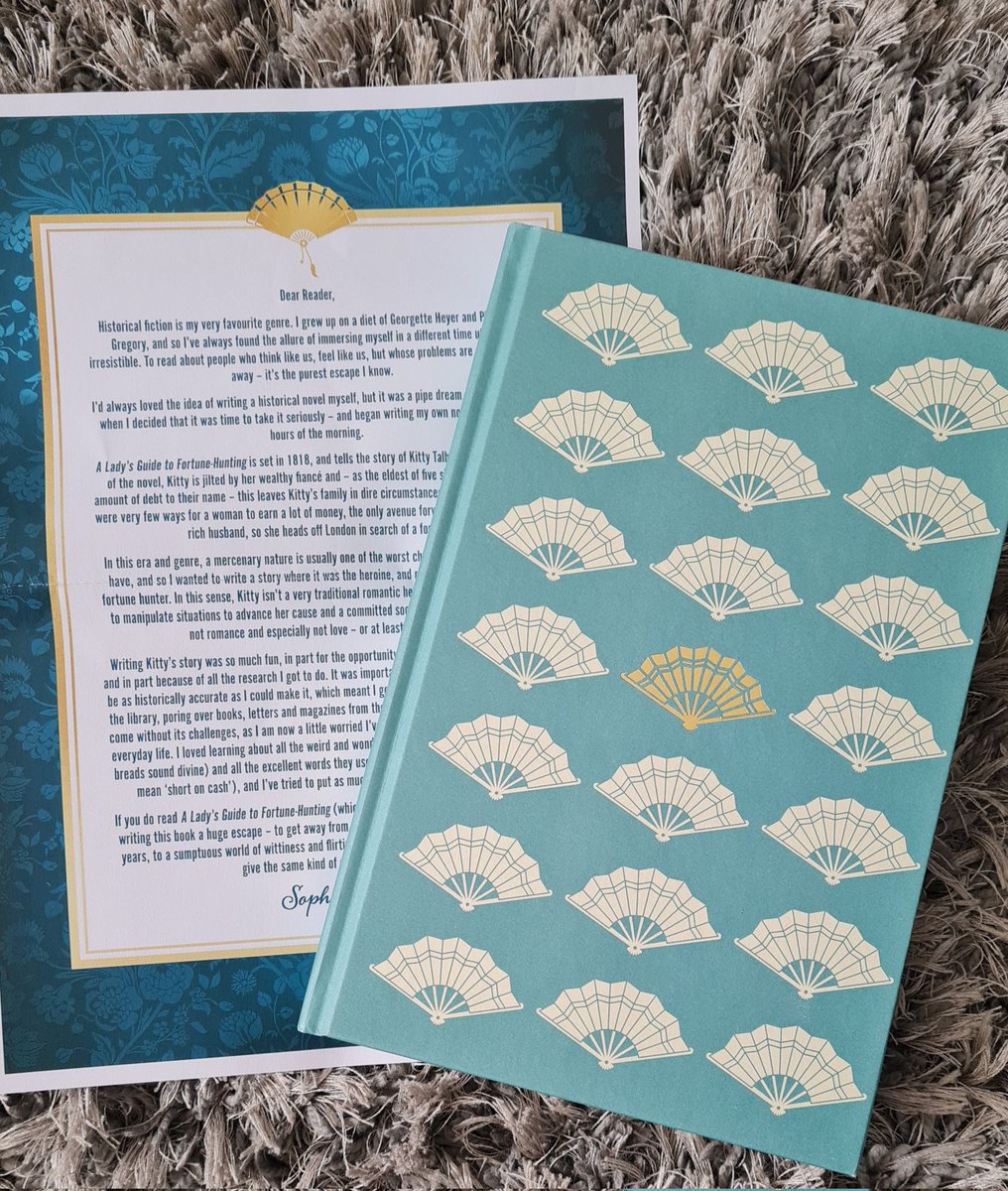EmseyLou12's tweet image. A squee of delight was uttered when I opened this. It&apos;s so pretty! Big love to @HarperInsider @HarperCollinsUK for this!
#ALadysGuideToFortuneHunting #LadysGuide #bookpost