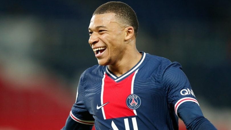 BlazquezFont's tweet photo. Florentino Pérez lo ha conseguido. Kylian Mbappé jugará en el Santiago Bernabéu. #ChampionsLeague https://t.co/rt3i3V0tEd